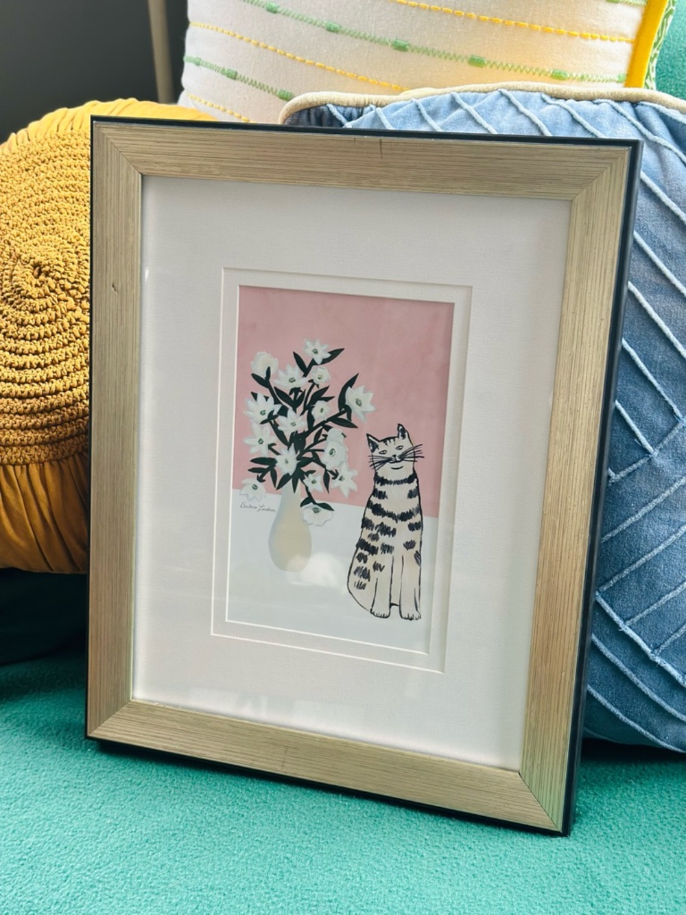 SALE 🌸 Adorable pink and gray framed cat and flower art print